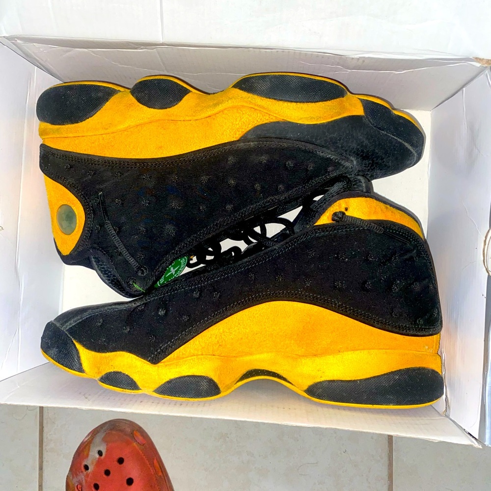 “Melo” Jordan 13 - Picture 4 of 5
